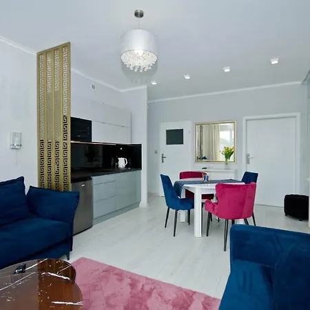 Goscinne Idalia ホームステイ *