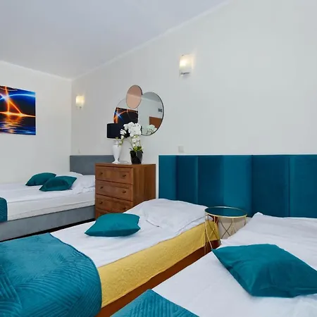 Goscinne Idalia カルビア