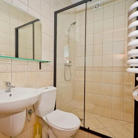 Goscinne Idalia カルビア