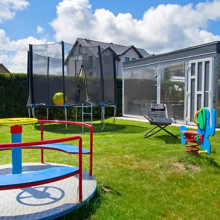 Goscinne Idalia Homestay *