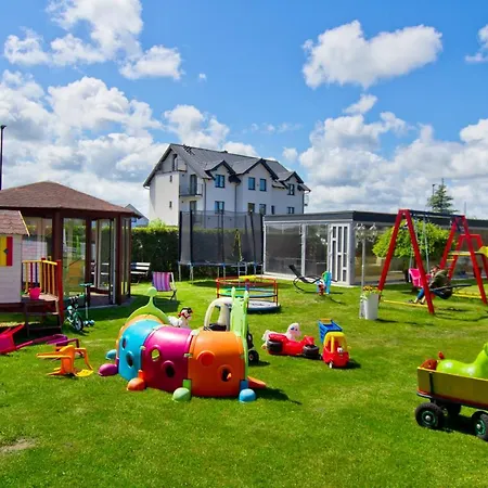 Goscinne Idalia ホームステイ