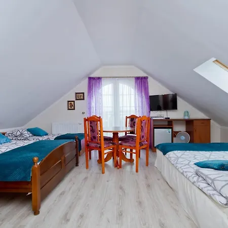 Goscinne Idalia Homestay Karwia