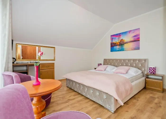 Goscinne Idalia Karwia