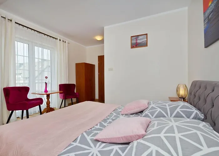 Goscinne Idalia * Karwia