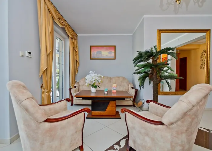 Goscinne Idalia Karwia