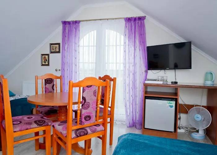 Δωμάτια σε οικογενειακή κατοικία Goscinne Idalia